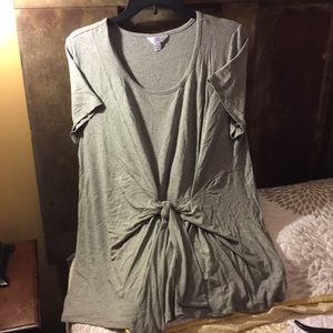 Time and Tru knit tee. Gray tie front